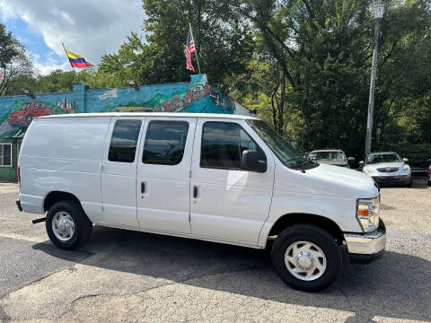 2008 Ford E-Series for sale at SHOWCASE MOTORS LLC in Pittsburgh PA
