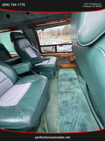1997 Dodge Ram Van 2500