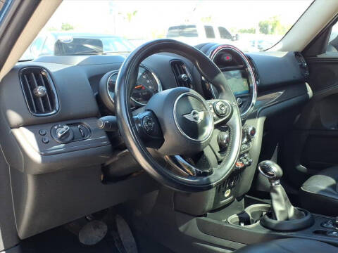 2018 MINI Countryman Cooper