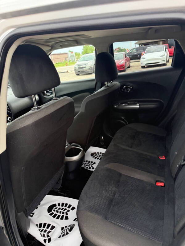 2011 Nissan JUKE S