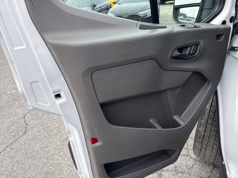 2023 Ford Transit