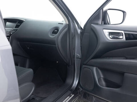 2018 Nissan Pathfinder S