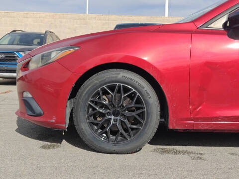 2014 Mazda MAZDA3 i SV