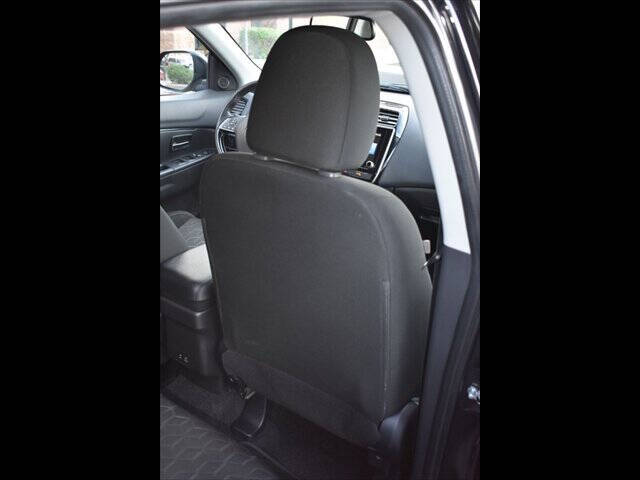 2022 Mitsubishi Outlander Sport LE