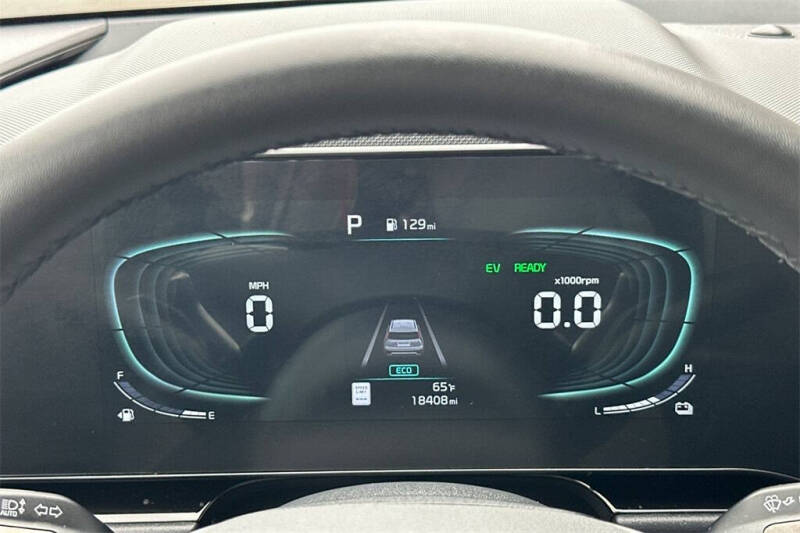 2023 Kia Niro EX