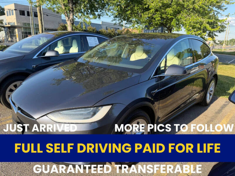 2019 Tesla Model X Standard Range