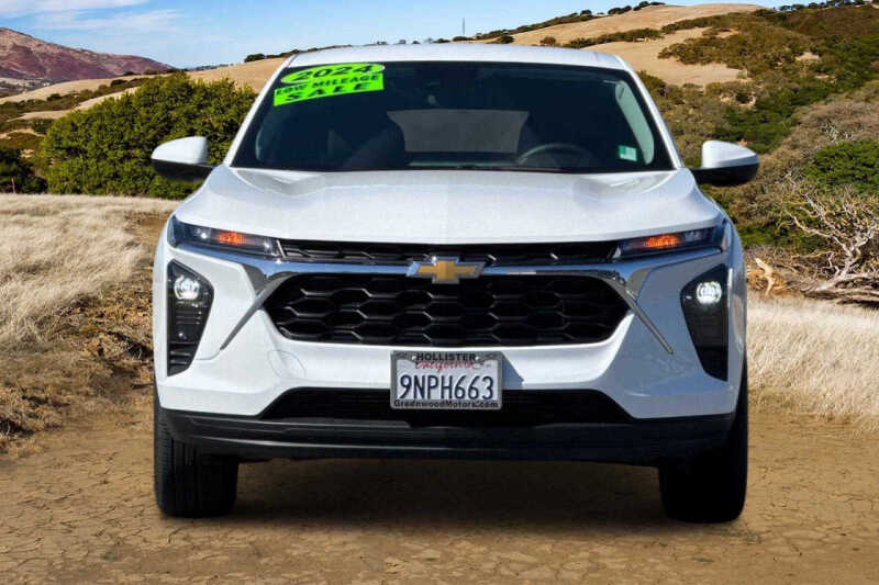 2024 Chevrolet Trax LS