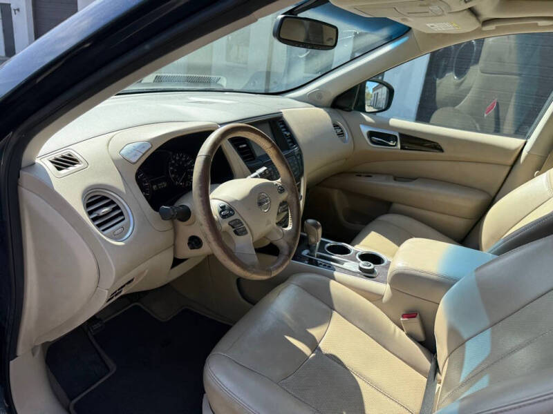 2015 Nissan Pathfinder