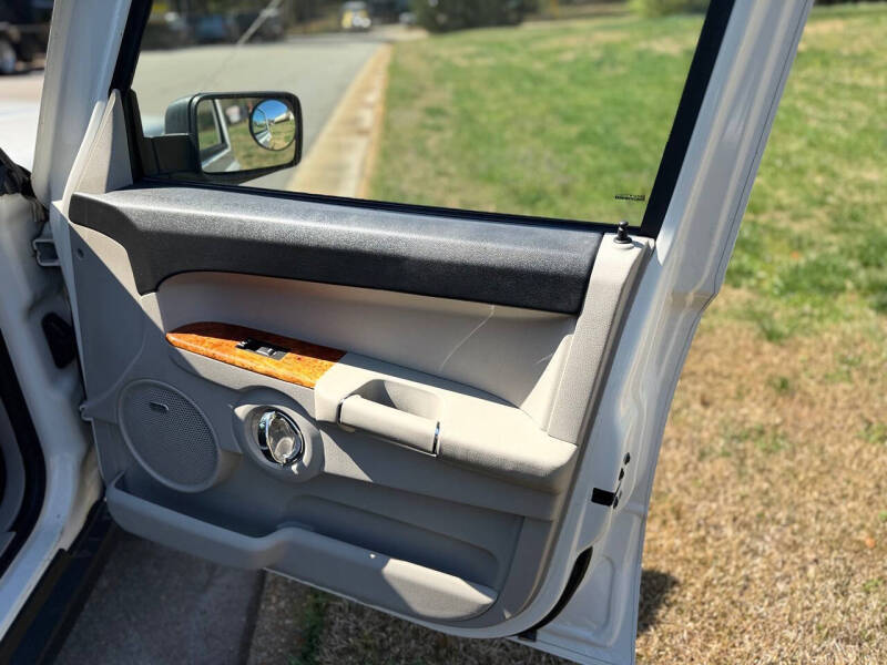 2006 Jeep Commander Limited