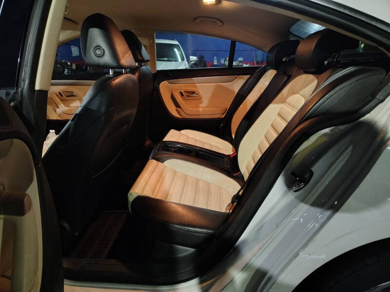 2011 Volkswagen CC R-Line PZEV