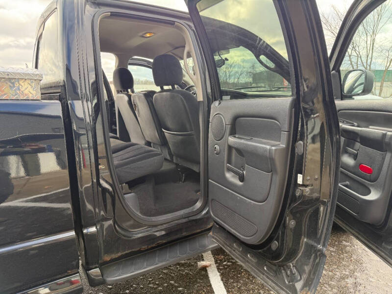 2004 Dodge Ram 1500 SLT