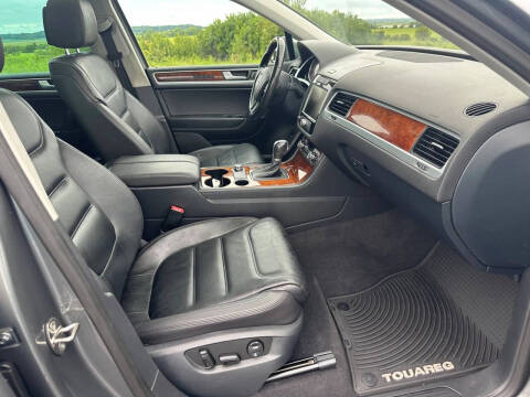 2014 Volkswagen Touareg TDI Sport