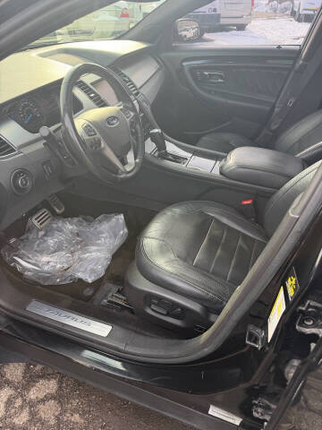 2013 Ford Taurus SHO