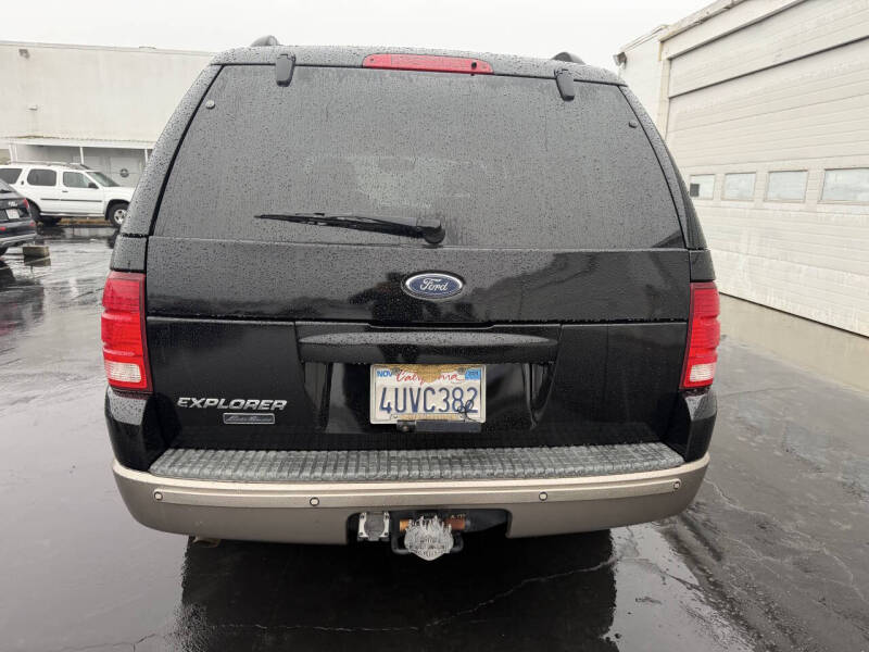 2002 Ford Explorer Eddie Bauer