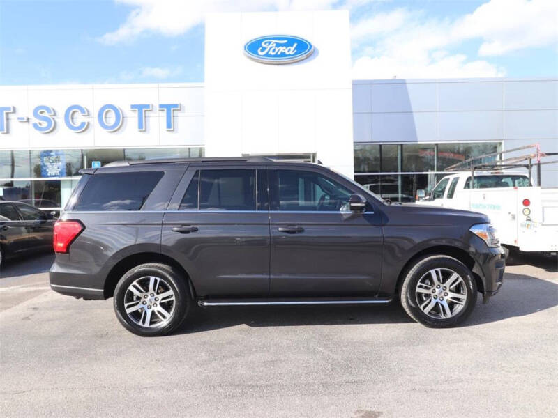 2022 Ford Expedition XLT