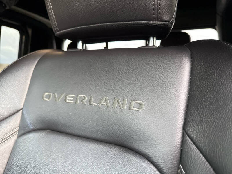 2021 Jeep Gladiator Overland