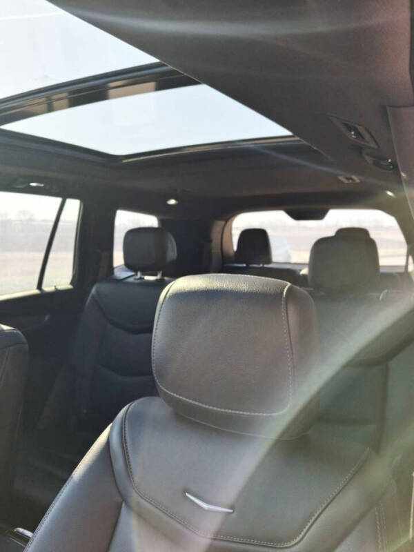 2023 Cadillac XT6 Luxury