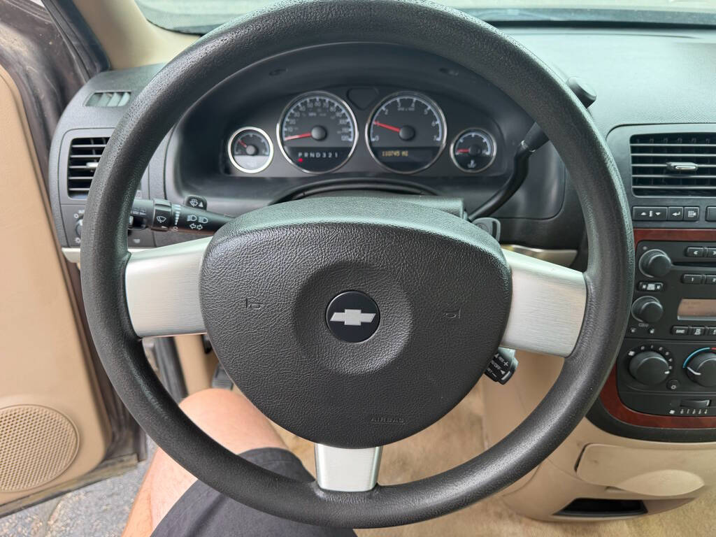2008 Chevrolet Uplander 17