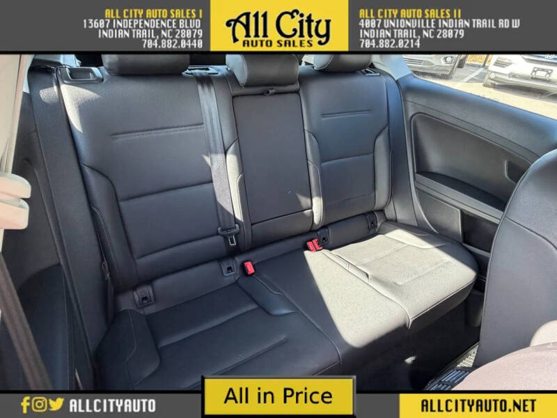 2015 Volkswagen Golf TSI S