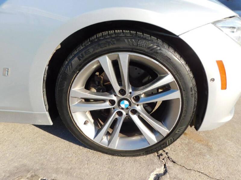 2017 BMW 3 Series 330e iPerformance