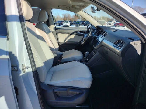 2018 Volkswagen Tiguan 2.0T SEL 4Motion