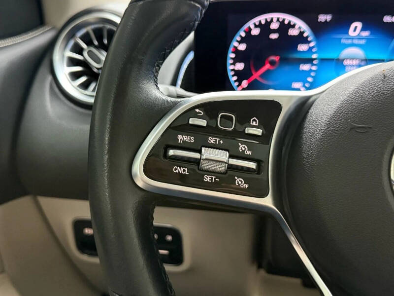 2022 Mercedes-Benz GLB GLB 250