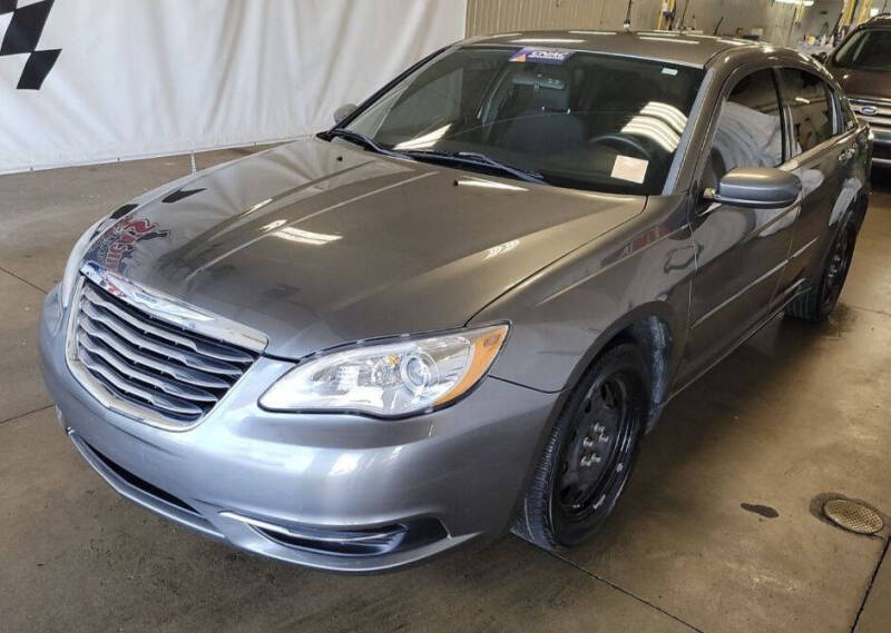 2012 Chrysler 200 for sale at The Bengal Auto Sales LLC in Hamtramck MI