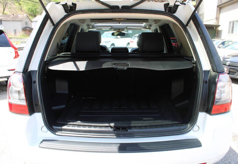 2011 Land Rover LR2