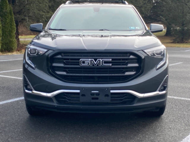 2018 GMC Terrain SLT photo 2