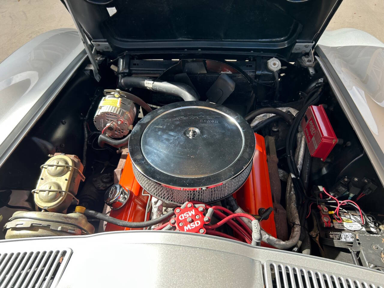 1966 Chevrolet Corvette 43