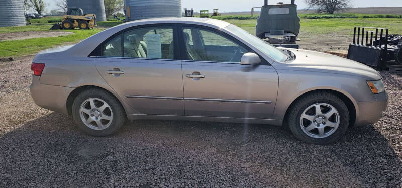 2006 Hyundai Sonata for sale at B&M Auto Sales and Service LLP in Marion SD