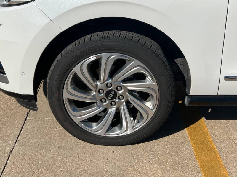 2024 Lincoln Navigator L Reserve