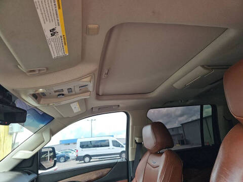 2016 Cadillac Escalade ESV Luxury Collection