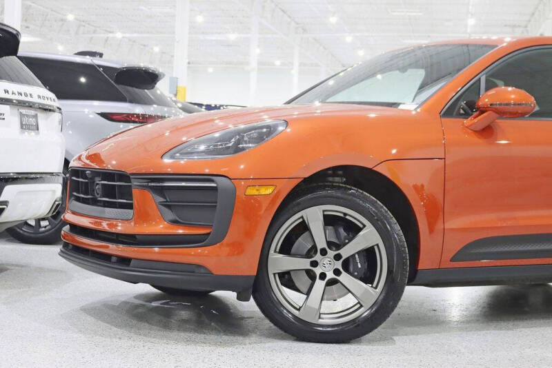 2025 Porsche Macan