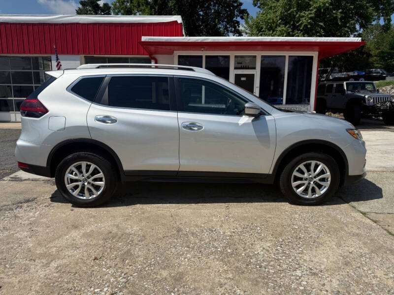 2020 Nissan Rogue SV