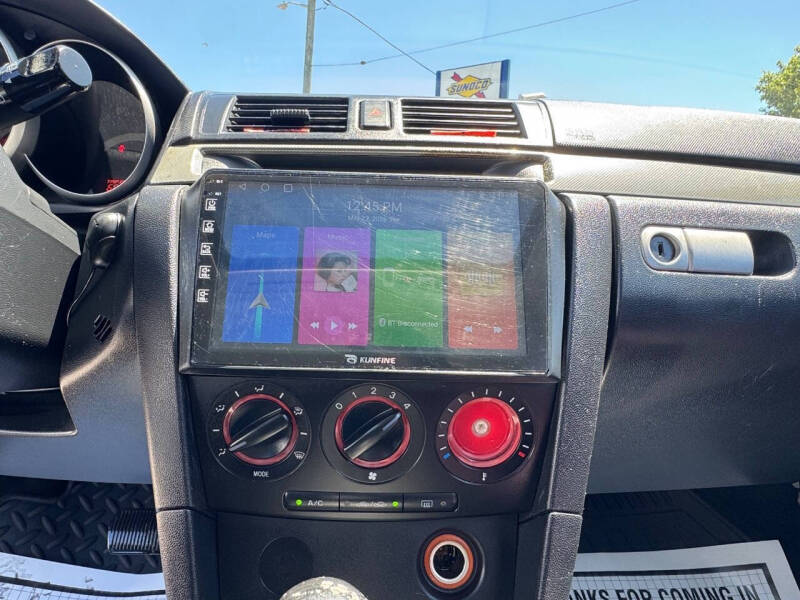 2005 Mazda MAZDA3 s