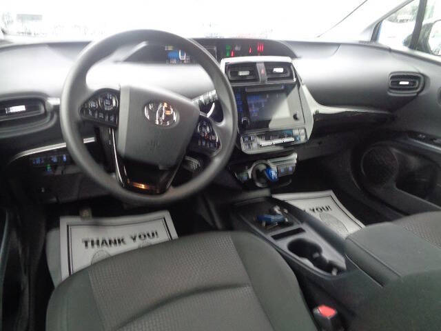 2019 Toyota Prius XLE