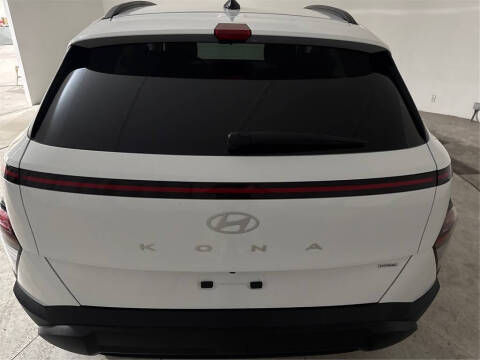 2024 Hyundai Kona SEL