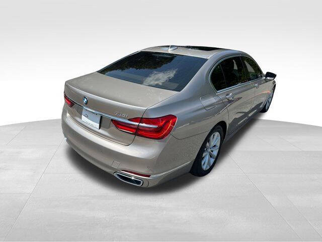 2018 BMW 7 Series 740i