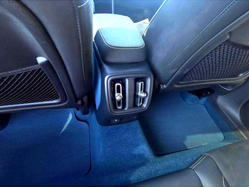 2023 Volvo XC40 Recharge Twin Plus