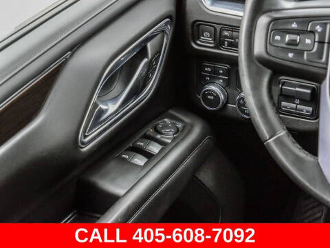 2023 GMC Yukon XL SLE
