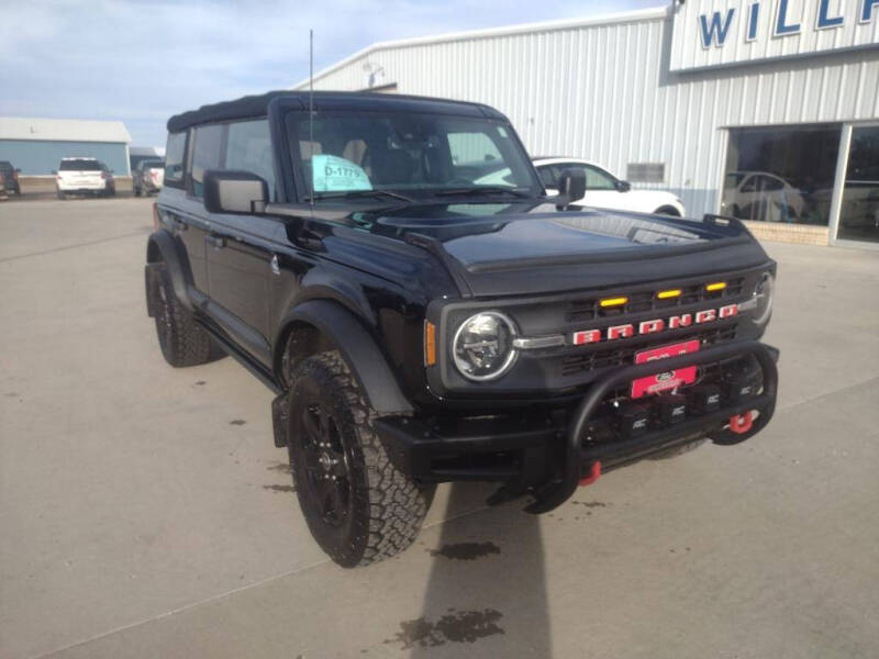 Used 2022 Ford Bronco 4-Door Black Diamond with VIN 1FMDE5BH0NLB86403 for sale in Chamberlain, SD