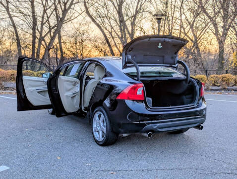 2013 Volvo S60 T5 Premier