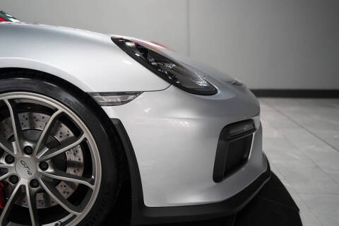 2016 Porsche Cayman GT4