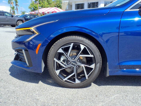 2025 Kia K5 EX