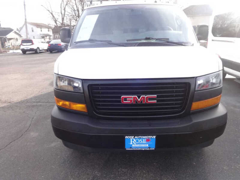 2023 GMC Savana 3500