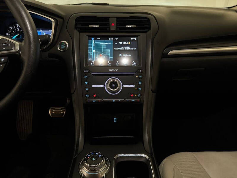 2017 Ford Fusion Energi Titanium