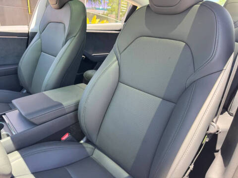 2026 Tesla Model 3 Premium