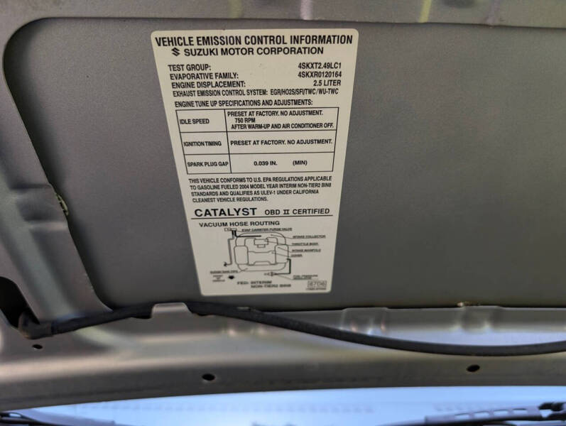 2004 Chevrolet Tracker