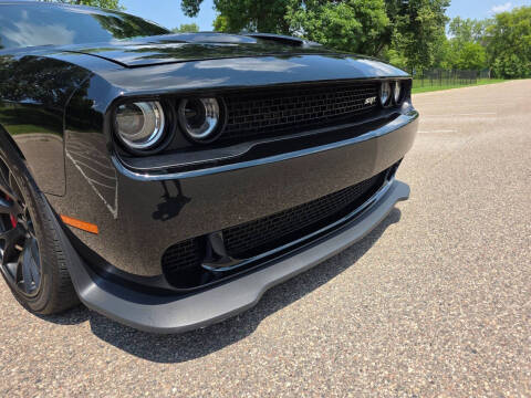2016 Dodge Challenger SRT Hellcat